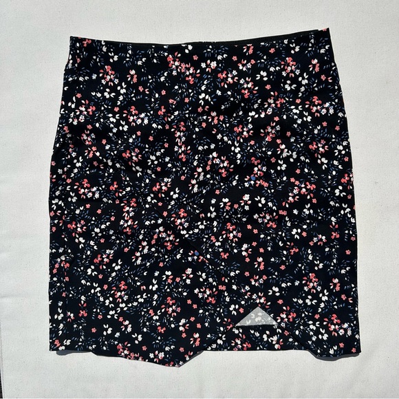 Izabelle Asymmetrical Skirt - Picture 2 of 6